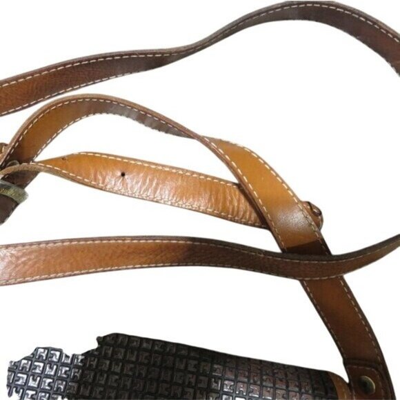 Ted Lapidus Vintage 80's thick Italian leather embossed crossbody messenger bag - Picture 15 of 15